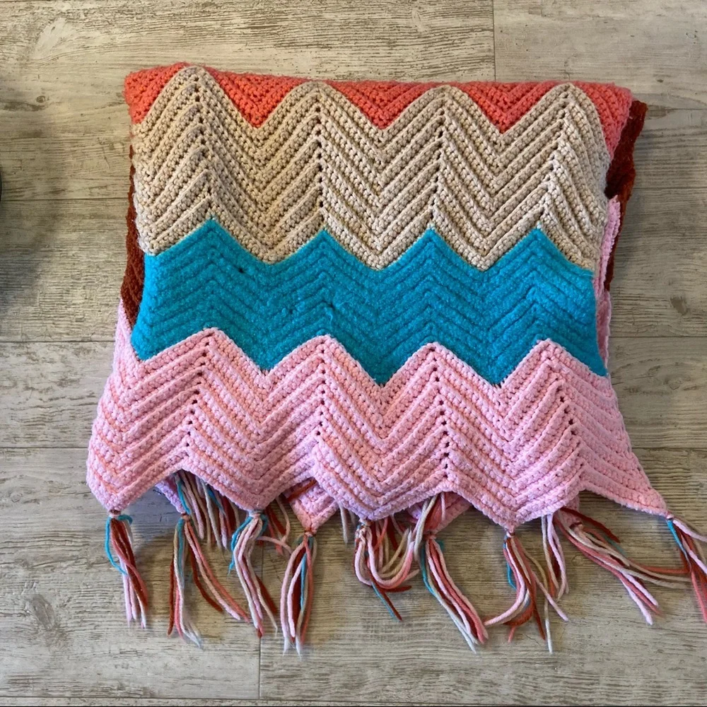 Vintage Knitted Chevron Afghan Throw